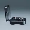 Render di Nothing Ear (3) in colore nero