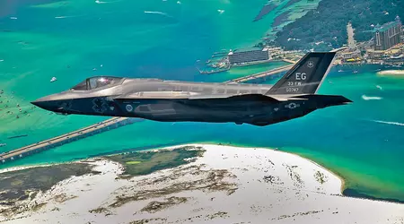 L'aeronautica militare statunitense mette in guardia i residenti della Florida da serate rumorose dovute ai voli dei caccia di quinta generazione F-35 Lightning II