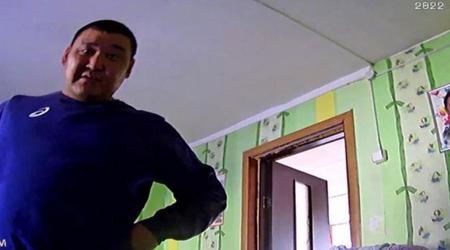 Un occupante della Buryatia ha rubato una telecamera di sorveglianza in Ucraina, ma non l'ha riconfigurata: ora trasmette un "reality show" al vero proprietario