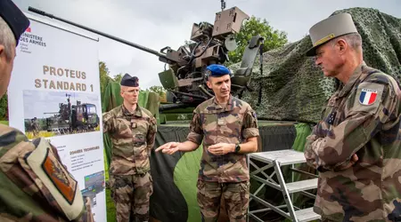 La Francia, seguendo l'esperienza dell'Ucraina, sta riequipaggiando vecchi sistemi antiaerei per combattere lo Shahed 