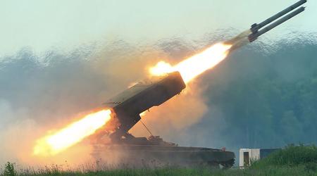 Un drone FPV da 500 dollari ha distrutto la più potente arma non nucleare russa TOS-1A con 24 missili termobarici del valore di milioni di dollari