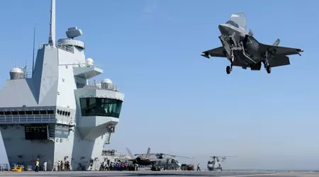 Gli Stati Uniti stanno trasferendo in Israele i caccia F-35 Lightning II, F-16 Fighting Falcon e F-15 Eagle e la portaerei USS Gerald R. Ford.