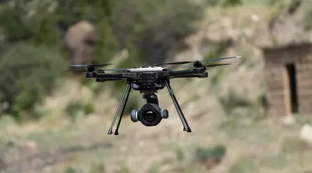 Il Canada inizierà a rifornire l'Ucraina in estate con gli UAV SkyRanger R70, in grado di sganciare munizioni, identificare volti e localizzare telefoni nemici.