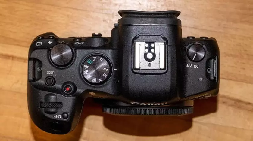 Canon EOS R6 telecamera 4K video musica