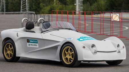 Che ne dite di Ilon Max? Presentata la roadster bielorussa con motore elettrico, velocità di 170 km/h e interni antifurto
