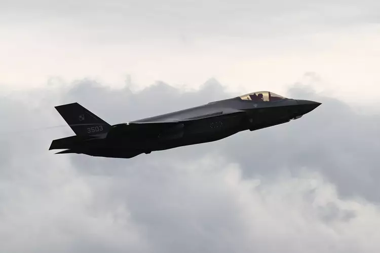 Lockheed Martin promette di rendere l'F-35 ...