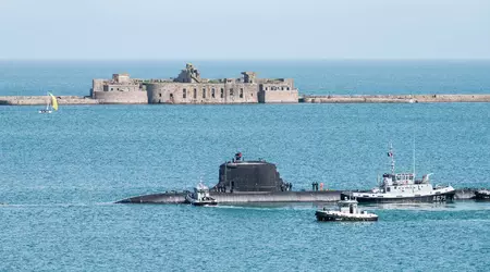 La Marina francese ha ricevuto il sottomarino d'attacco a propulsione nucleare Duguay-Trouin della classe Barracuda, che sarà armato con missili Naval SCALP con una gittata massima di 1.000 chilometri.