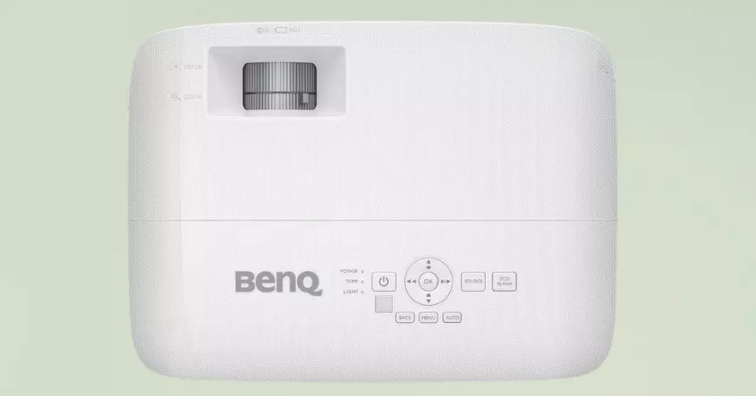 Proiettore BenQ MW560 per presentazioni