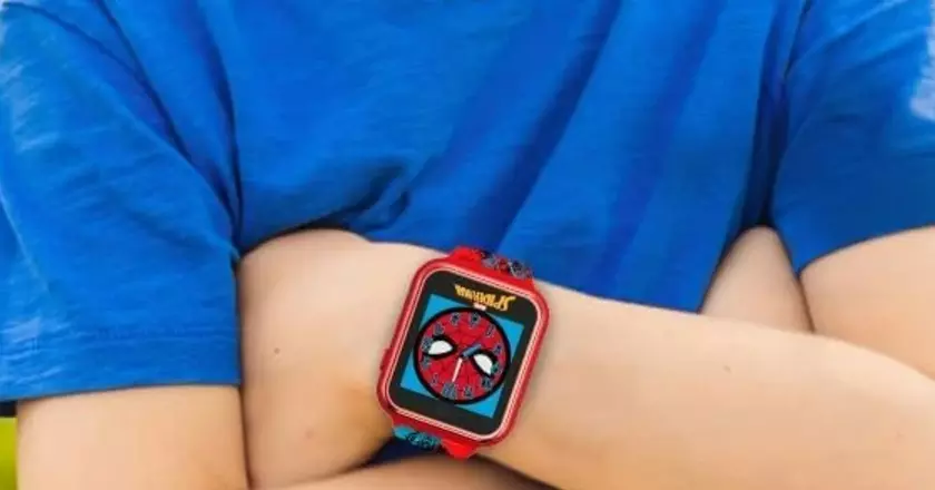 Orologio intelligente per bambini Accutime Spider-Man