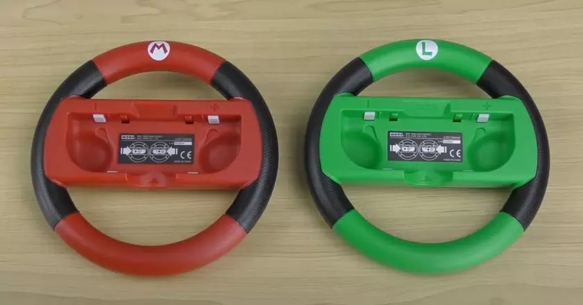 HORI Mario Kart 8 Delux volante nintendo switch giochi compatibili