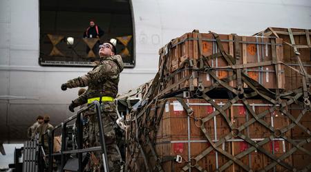 Gli Stati Uniti annunciano un nuovo pacchetto di aiuti militari da 375 milioni di dollari per l'Ucraina