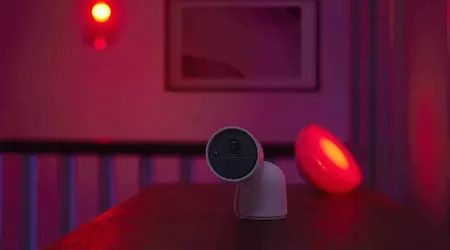 Philips ha aggiornato le telecamere Secure: ora funzionano più a lungo senza ricarica
