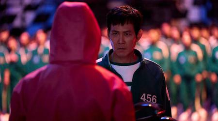 Un record assoluto: la seconda stagione di The Squid Game è diventata la prima serie a debuttare al primo posto in tutti i 93 paesi in cui Netflix è disponibile.