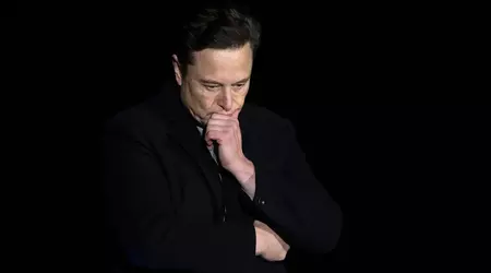 Le autorità canadesi hanno annullato un contratto da 100 milioni di dollari con Starlink e vogliono imporre tariffe del 100 per cento sulle auto Tesla