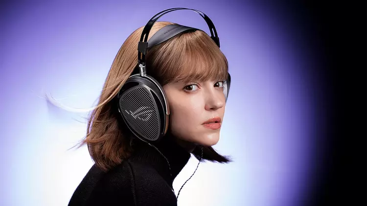 ASUS ha rilasciato cuffie da gioco ...