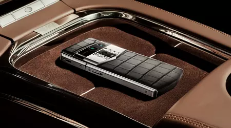 Vertu Agent Q è stato rilasciato - uno smartphone esclusivo con placcatura in oro e pelle di coccodrillo a partire da soli $5380