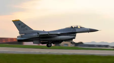 Il Canada si unisce all'addestramento di piloti e personale ucraino per l'utilizzo dei caccia F-16 Fighting Falcon