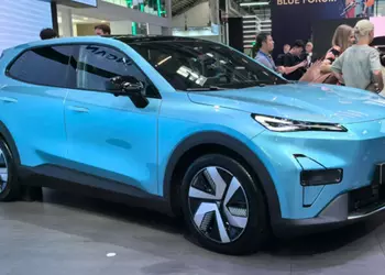 Il Changan Deepal S05 elettrico ha ...