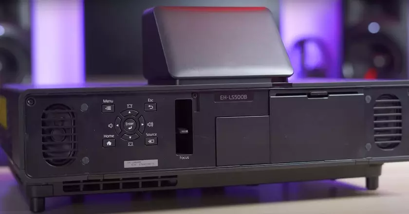 Epson EpiqVision Ultra LS500 miglior proiettore gaming 4k