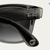 Ray-Ban Meta x smartphone Coperni