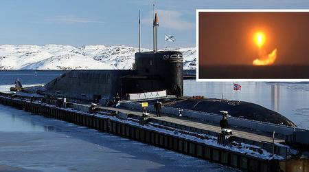 Il sottomarino russo a propulsione nucleare K-114 Tula ha lanciato un missile balistico SS-N-23 Skiff di terza generazione con una gittata massima di oltre 11.000 chilometri.