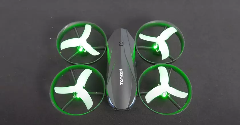 TOMZON A31 Drone adatto a un bambino di 8 anni