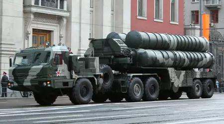 Il Pakistan afferma di aver distrutto componenti del sistema di difesa aerea S-400 dell'India durante il bombardamento