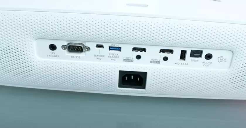 BenQ TK850 Proiettore da parete per taverna