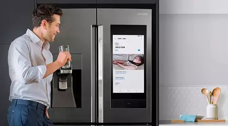 "Black Mirror" nella tua cucina: i frigoriferi premium di Samsung hanno iniziato a mostrare pubblicità