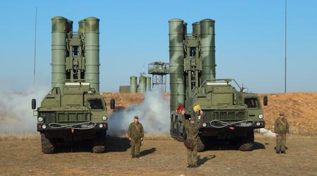 Le forze di difesa ucraine hanno colpito una struttura di difesa aerea strategica russa in Crimea