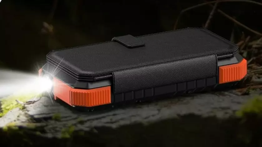 power bank con pannello solare BLAVOR 