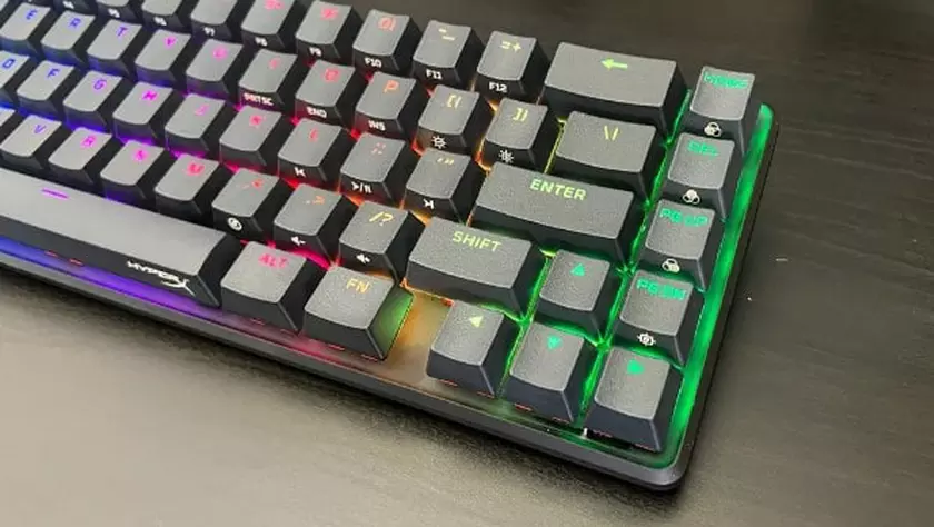Tastiera da gioco professionale HyperX Alloy Origins 65