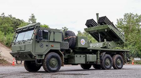 La Thailandia vuole utilizzare il lanciarazzi multiplo D11A per i droni kamikaze SkyStriker