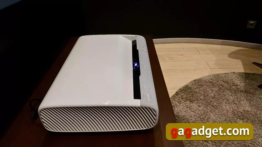 Samsung Premiere LSP9T videoproiettore laser 4k ottica corta