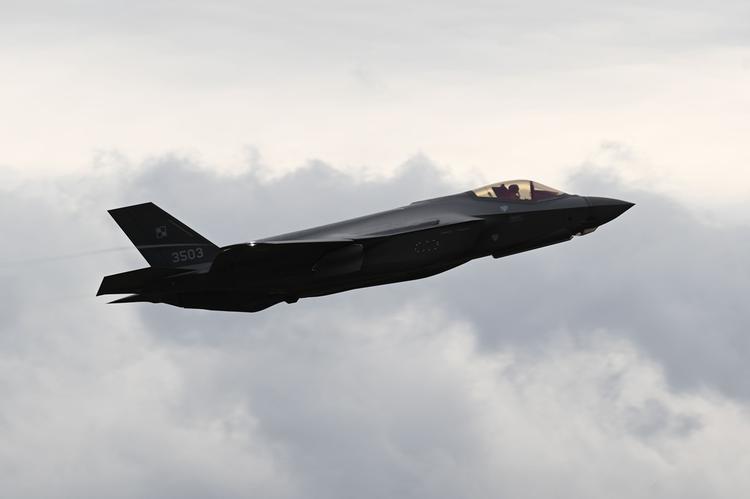 Lockheed Martin promette di rendere l'F-35 ...