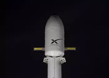 SpaceX lancia 46 satelliti Starlink al ...
