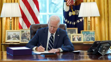 L'amministrazione Joe Biden prepara un nuovo pacchetto di aiuti militari da 800 milioni di dollari per l'Ucraina