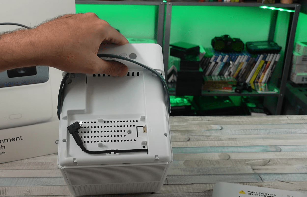 Proiettore laser BenQ GP100A