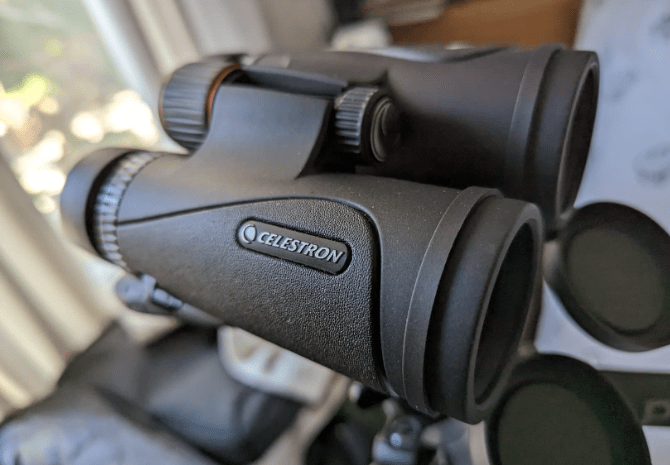 Binocolo impermeabile Celestron TrailSeeker 10x42