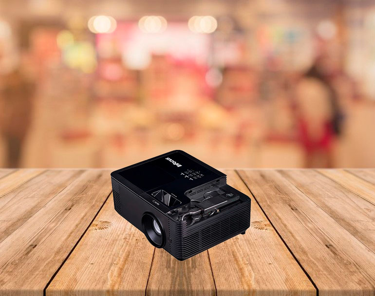 Proiettore LED InFocus IN136