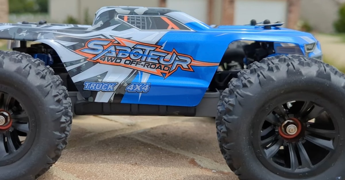 1:16 DEERC H16E recensione auto deerc