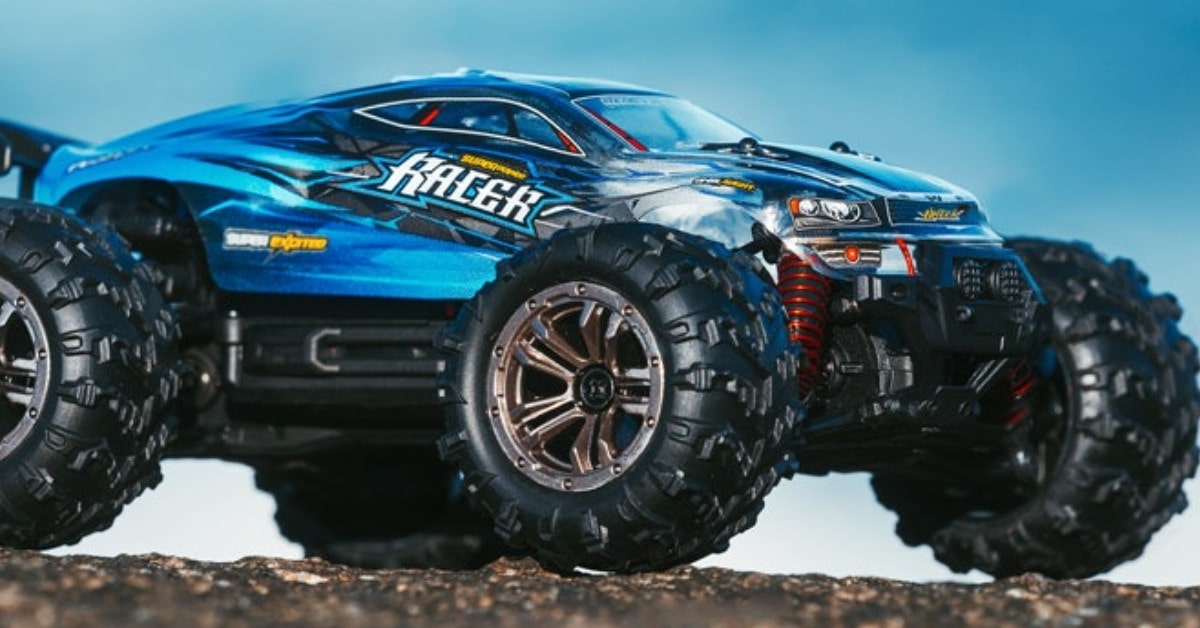 1:20 YONCHER YC100 migliori auto rc sotto 100 euro