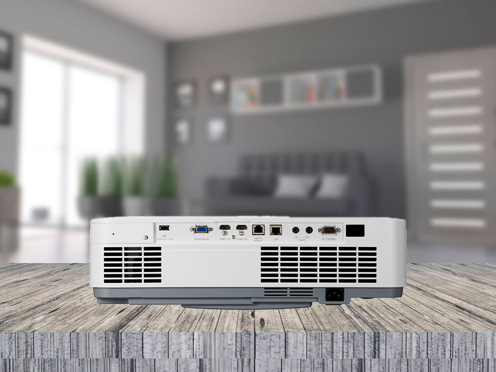 Proiettore domestico NEC P525WL