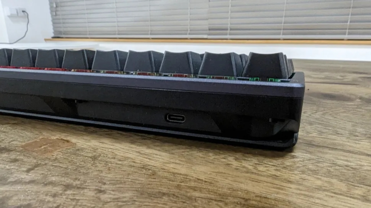 Tastiera da gioco meccanica wireless ASUS ROG Azoth