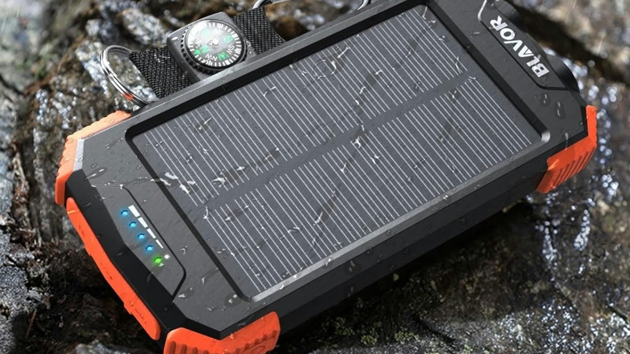 caricatore solare BLAVOR 