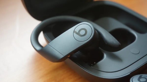 Beats Powerbeats Pro cuffie bluetooth bici