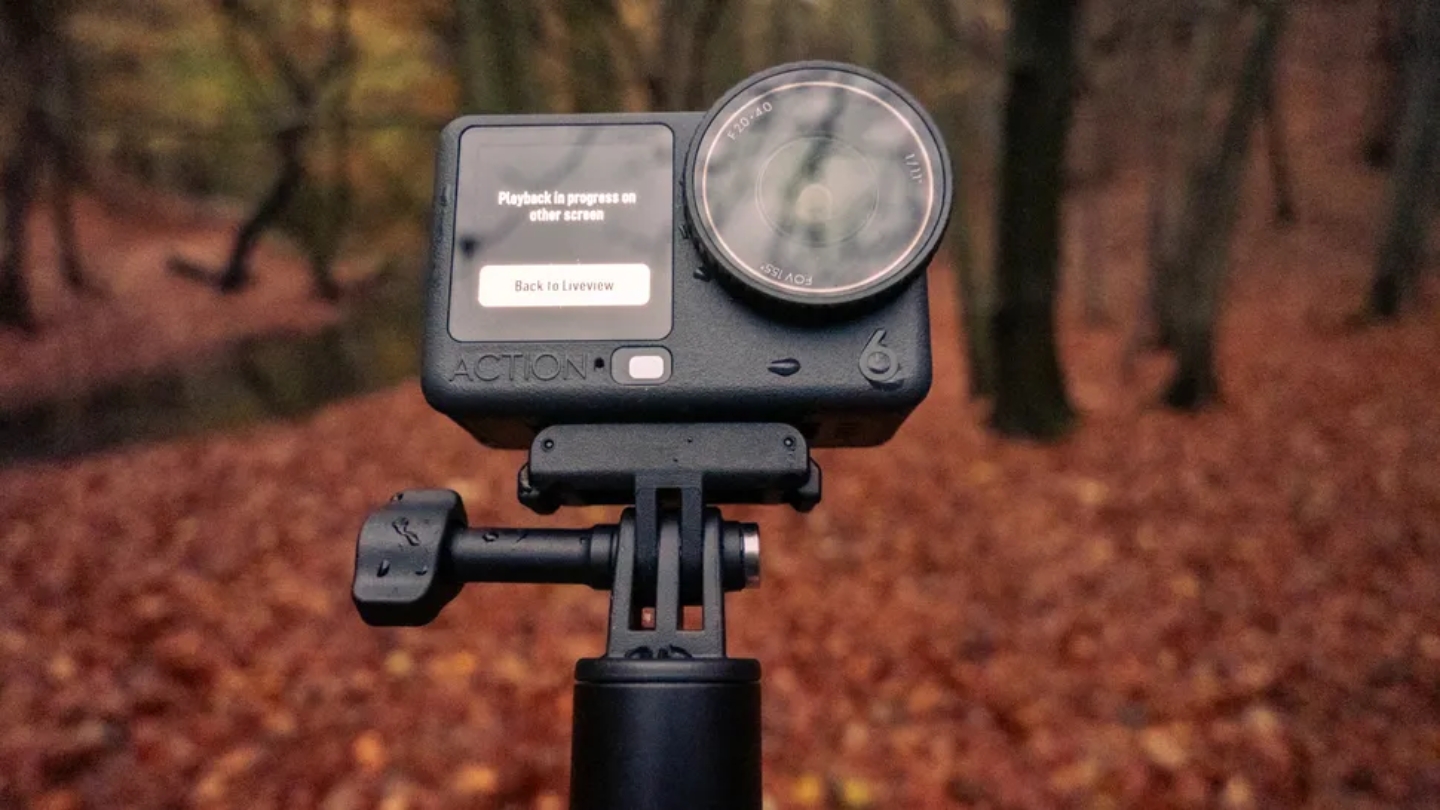 Piccola telecamera d'azione DJI Osmo Action 6 per YouTube