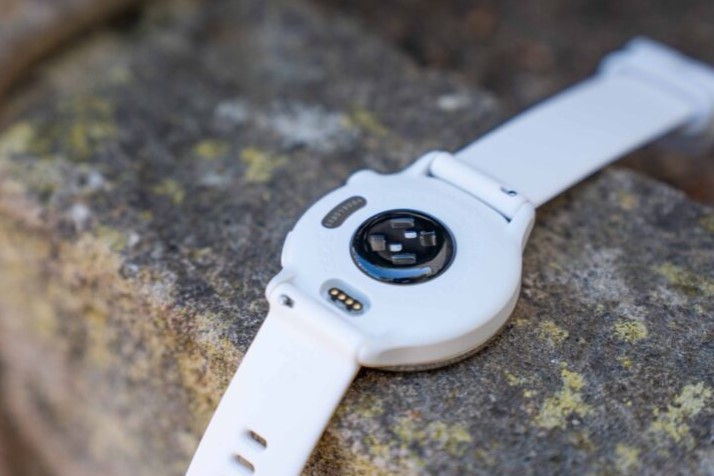  Vivoactive 6 contro Venu 3S