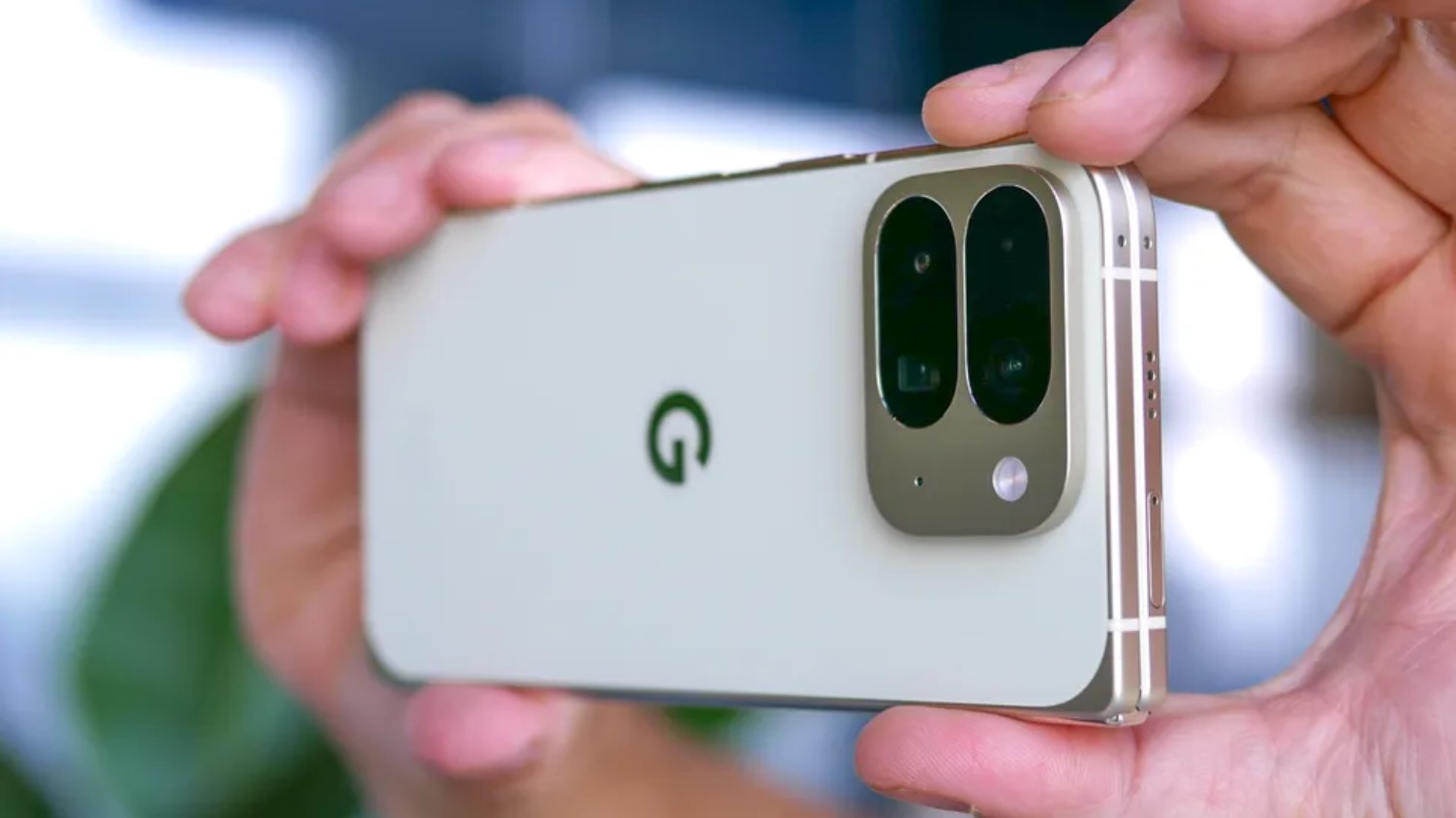 Google Pixel 10 Pro Fold miglior telefono pieghevole