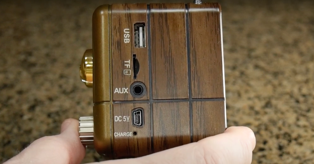 migliore radio portatile per qualità del suono PRUNUS J-160